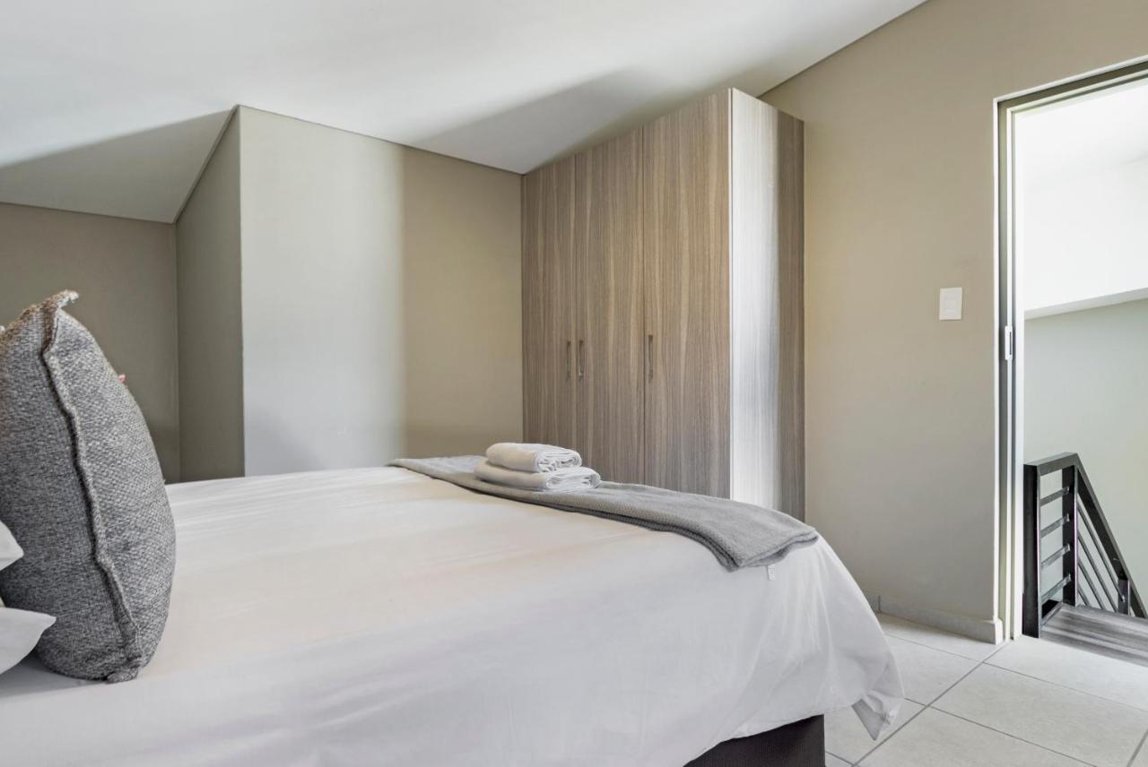 Urban Oasis Apartments At The Bolton Johannesburg Exterior photo