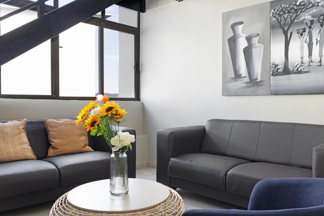 Urban Oasis Apartments At The Bolton Johannesburg Exterior photo